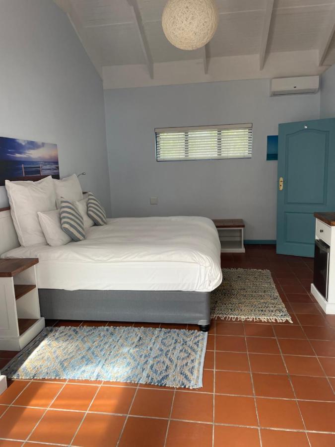 Bluesky Arniston Guest House Exterior photo